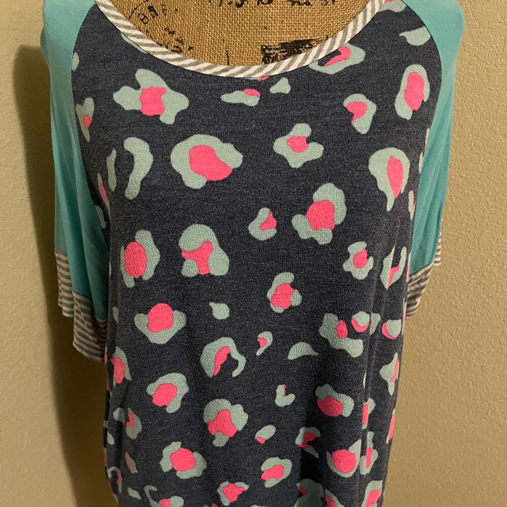 Honeyme Curvy XL Shirt